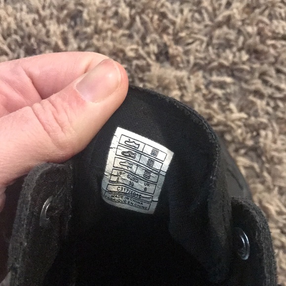 Rocket dog all black sneaker women’s 8 with soft foam insole. - Picture 4 of 6